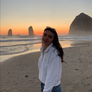 Meet your Posher, TÃ©a